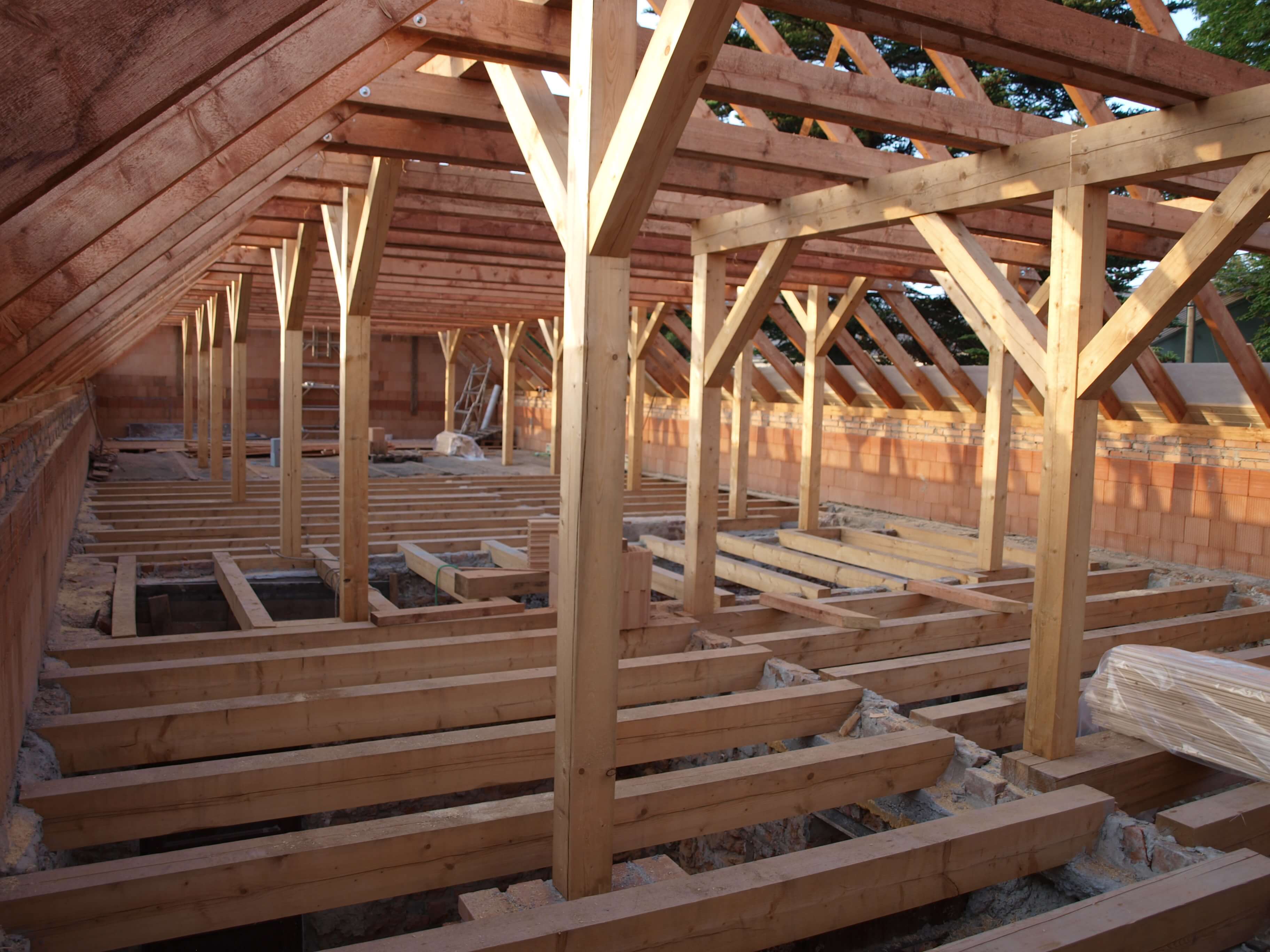 Impregnated wood - the starting point for quality roofing 
