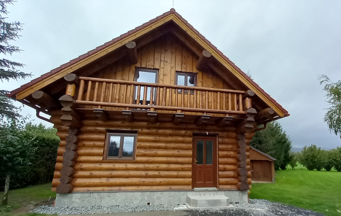 Drewniana chata w miejscowości Spůle w obwodzie klatowskim